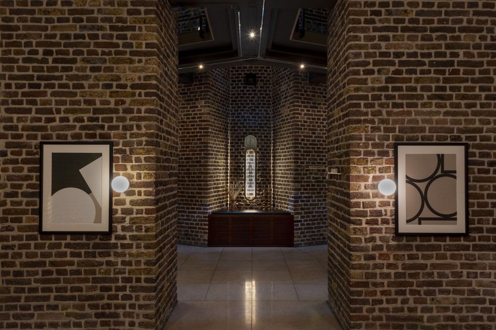 Wasserturm Hotel Cologne, Curio Collection by Hilton 2