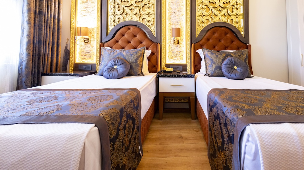 Can Adalya Palace Hotel 14