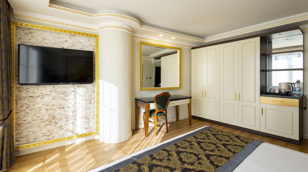Can Adalya Palace Hotel 23