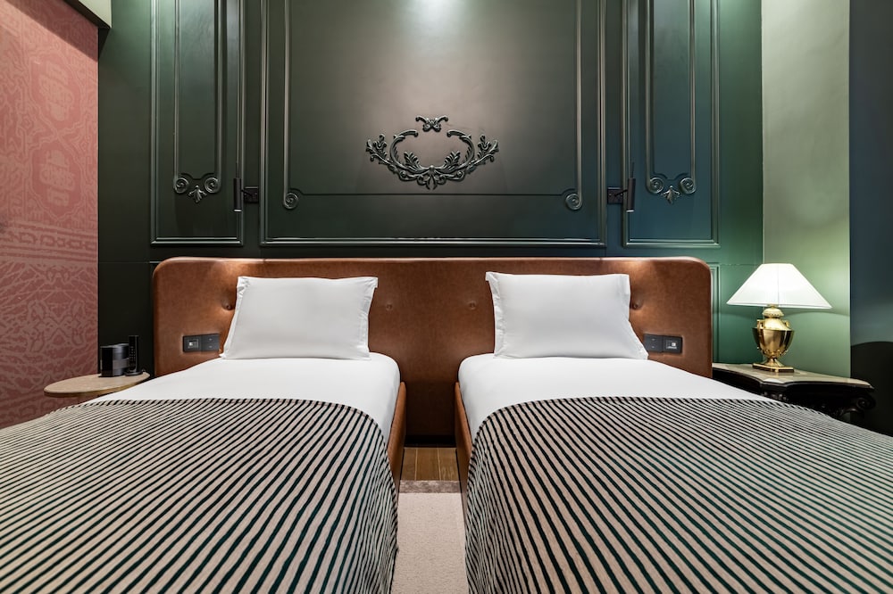 Orient Occident Hotel Istanbul, Autograph Collection 10