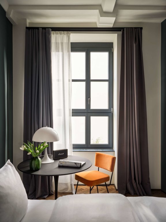 Sly Berlin 4