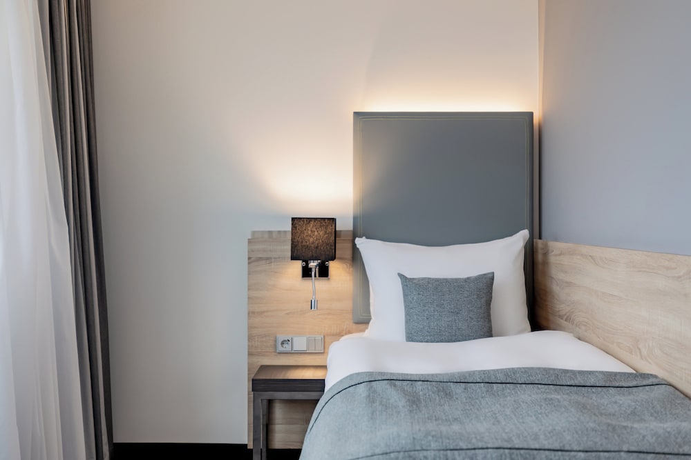 Garner Hotel Berlin - Spandau 12