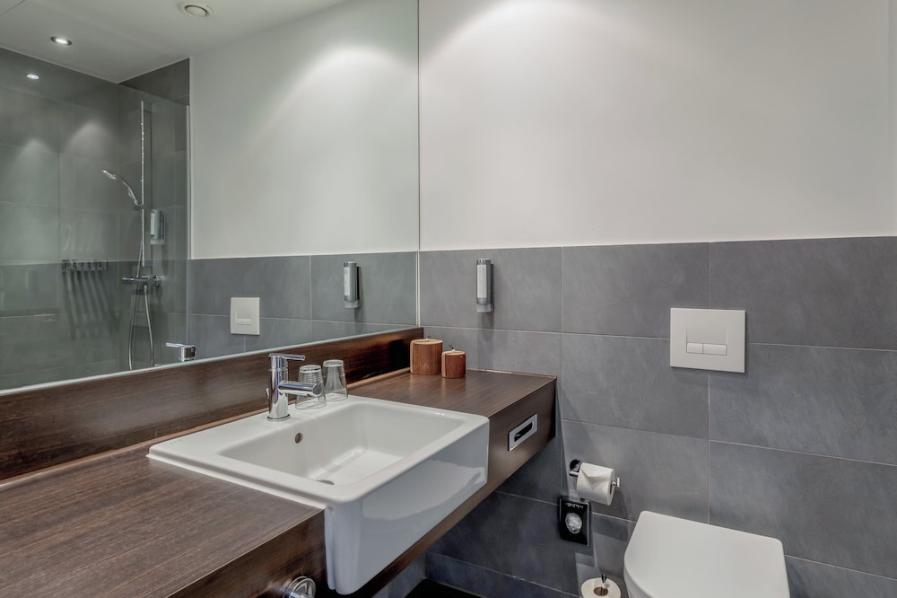 Garner Hotel Berlin - Spandau 20