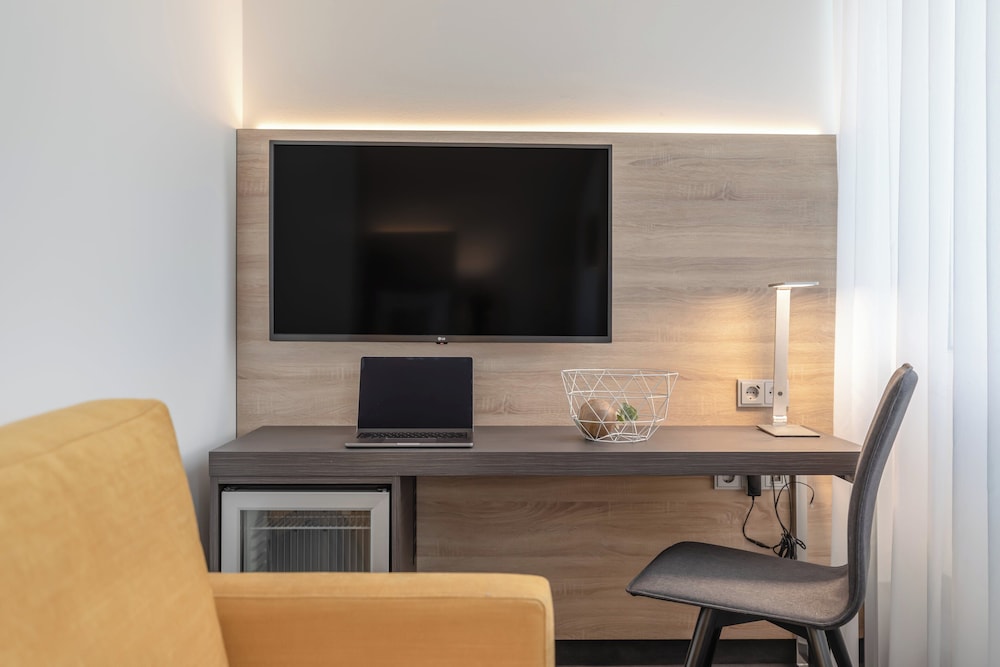 Garner Hotel Berlin - Spandau 10