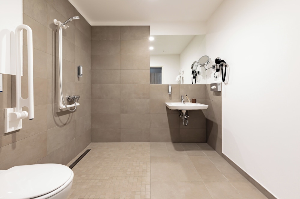 Garner Hotel Berlin - Spandau 24