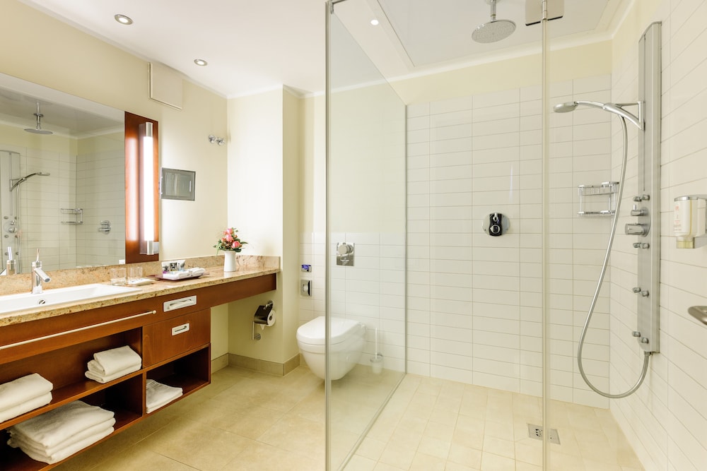 Mercure Hotel Duesseldorf City Center 21