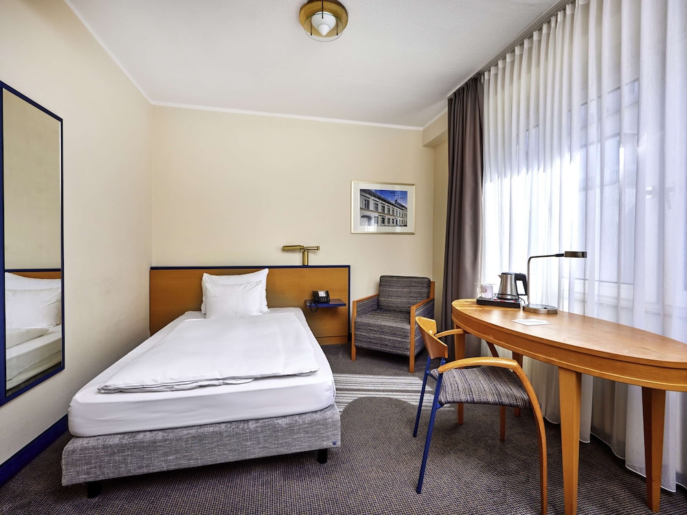Mercure Hotel Duesseldorf City Center 6