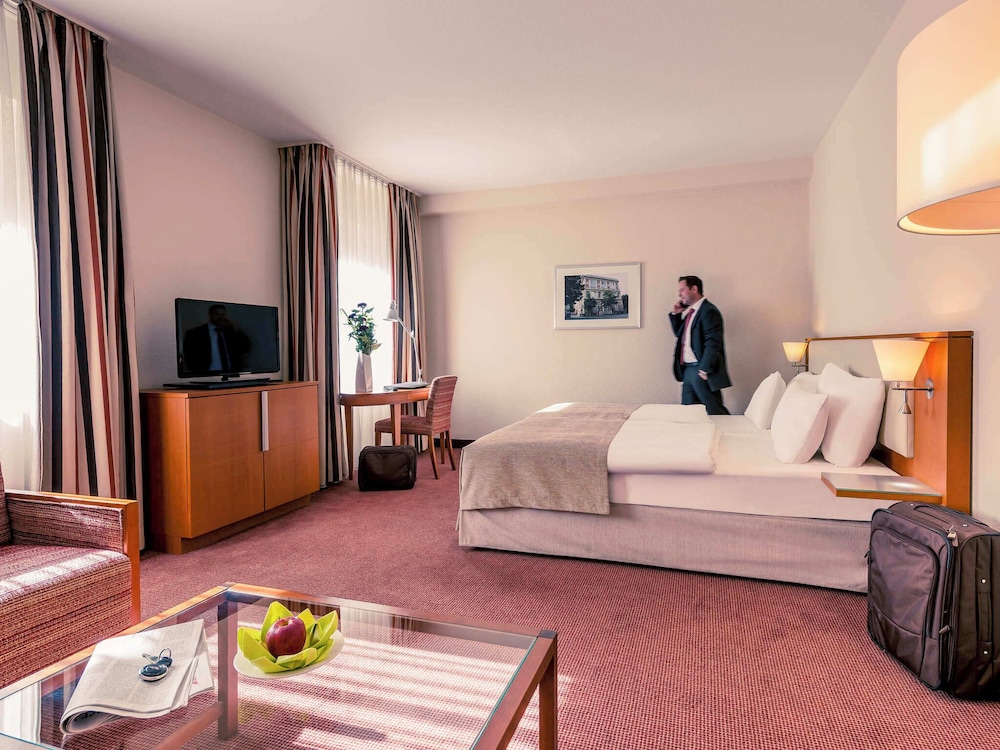 Mercure Hotel Duesseldorf City Center 9