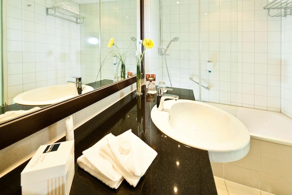 Hotel Dorint An der Messe Köln 20