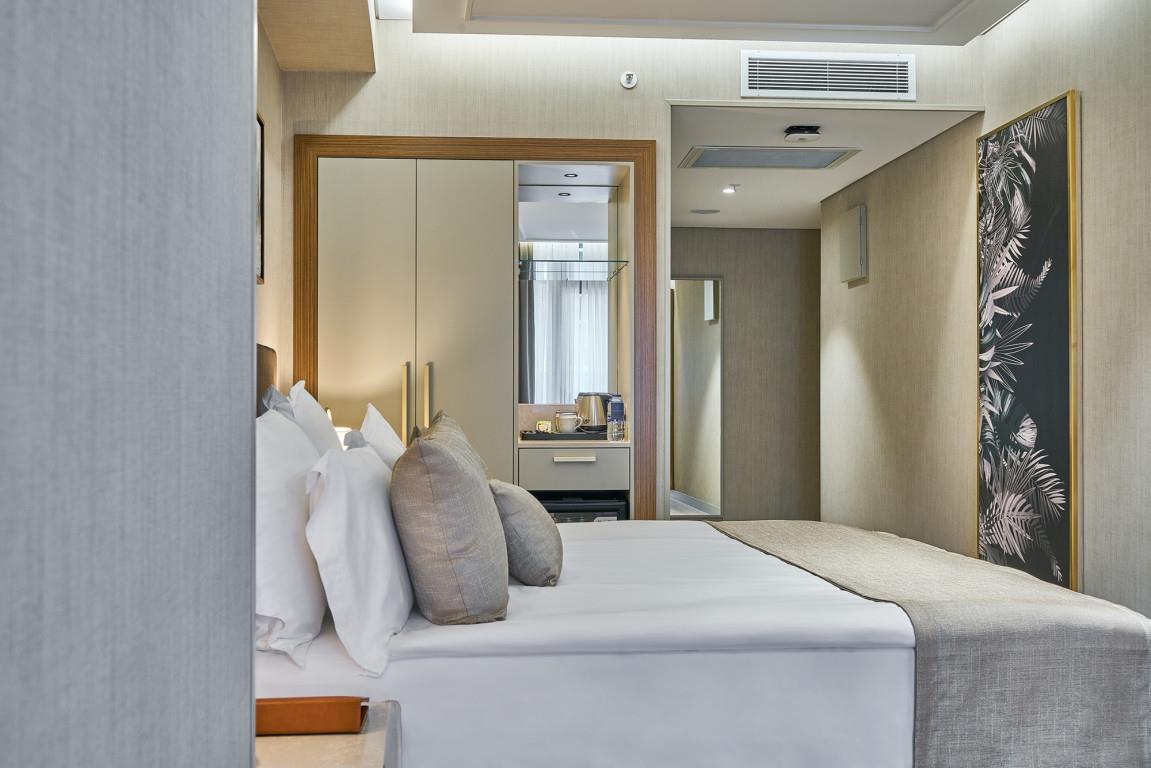 Rayelin Hotel Old City 11
