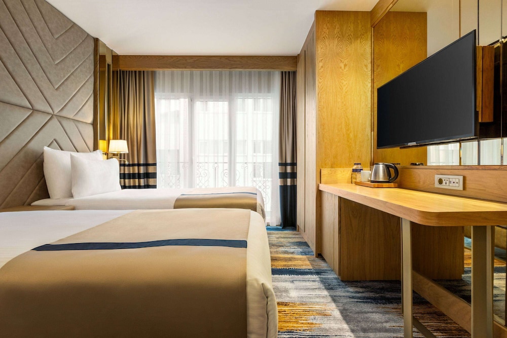 Days Inn by Wyndham Istanbul Bomonti 24