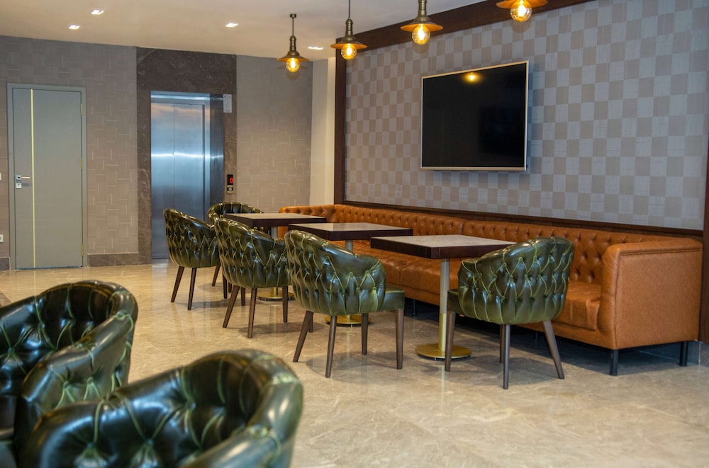Days Inn by Wyndham Istanbul Bomonti 7