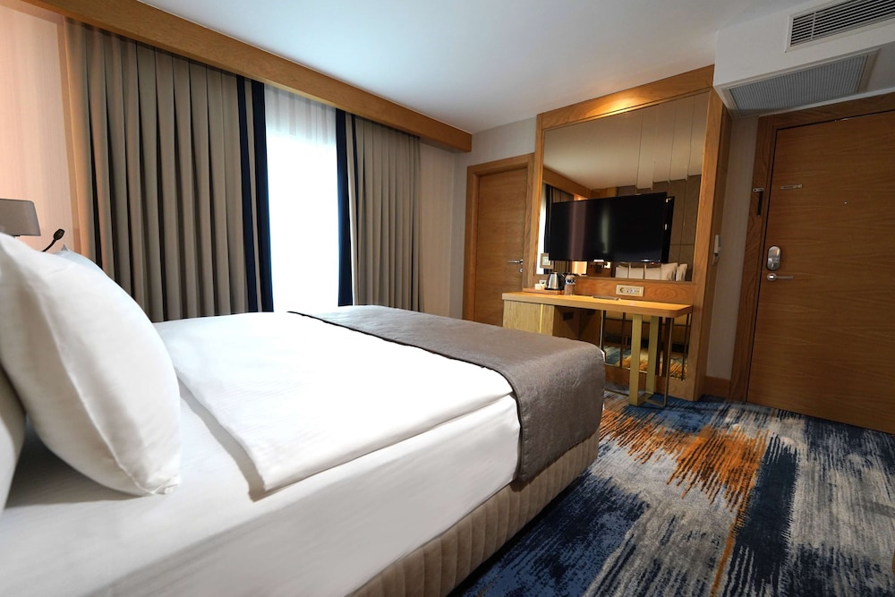 Days Inn by Wyndham Istanbul Bomonti 19