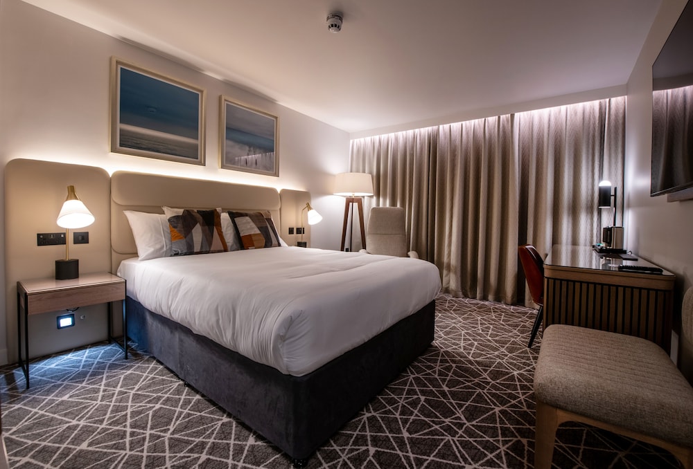 The Landing Hotel 5