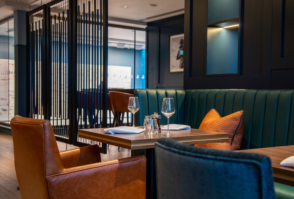 The Landing Hotel 23