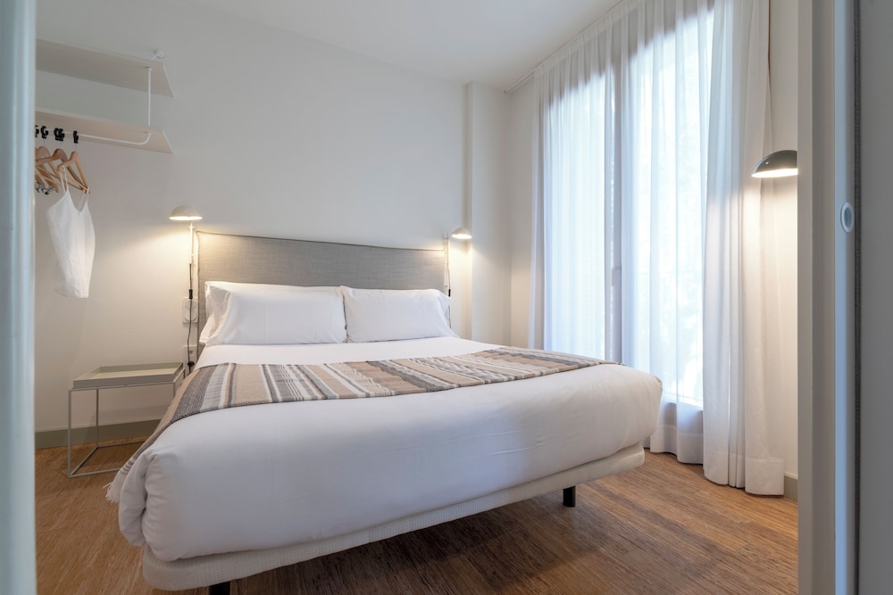 Aspasios City Oasis Apartments 19