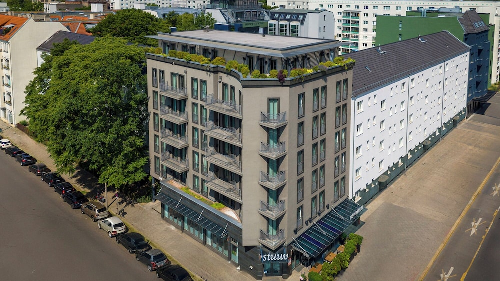 New Berlin 1