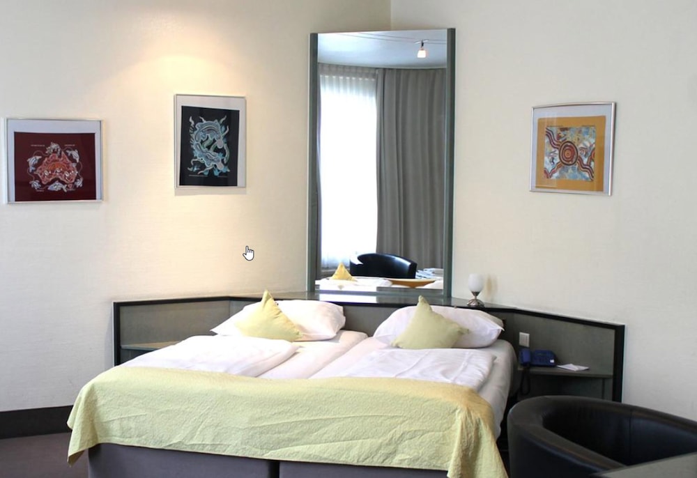 Adrett Hotel Königsallee 21
