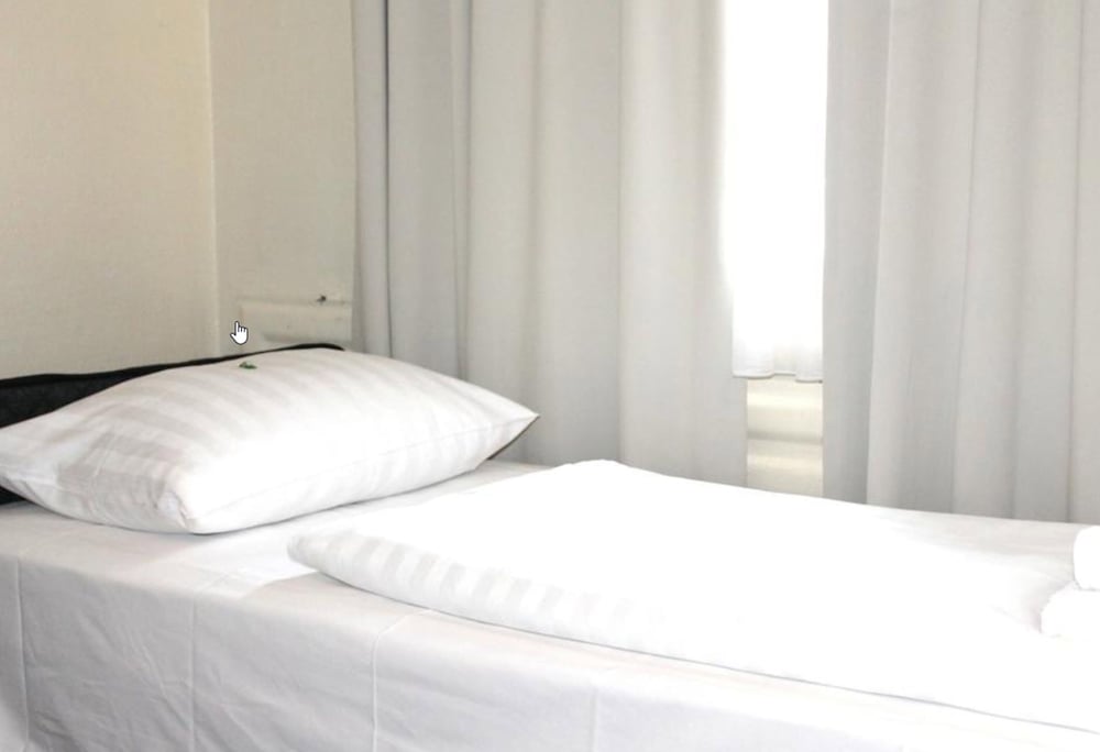 Adrett Hotel Königsallee 20