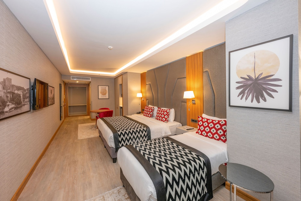 Ramada Encore by Wyndham Istanbul Sisli 7