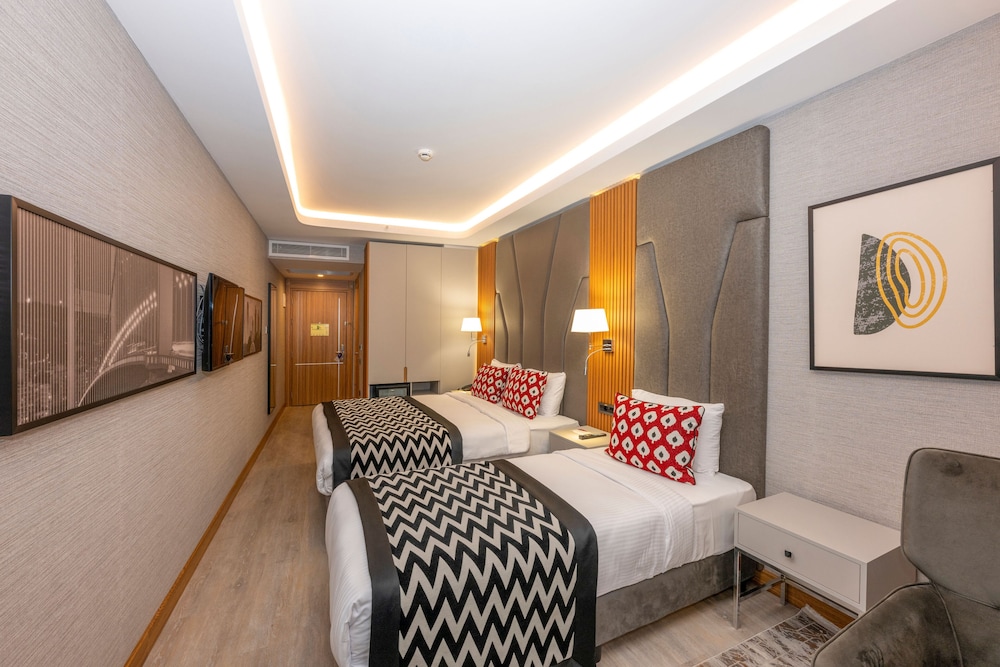 Ramada Encore by Wyndham Istanbul Sisli 5