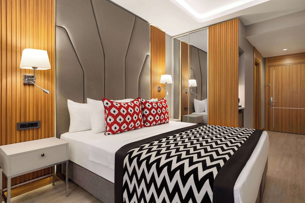 Ramada Encore by Wyndham Istanbul Sisli 4