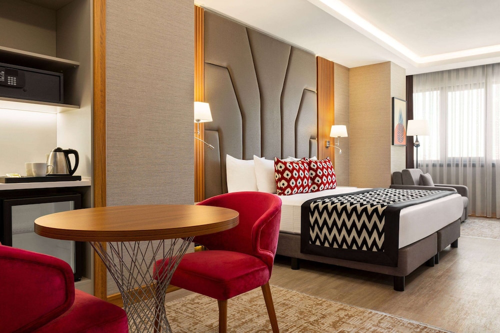 Ramada Encore by Wyndham Istanbul Sisli 19