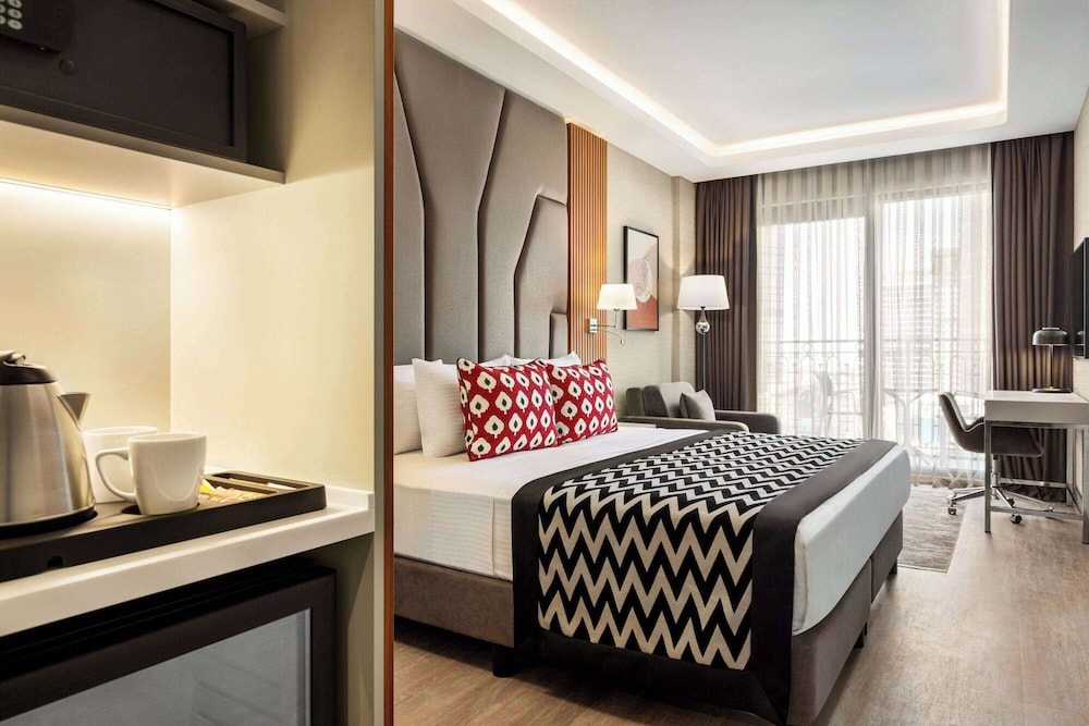 Ramada Encore by Wyndham Istanbul Sisli 22