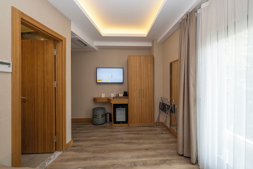 Hotel Ravi 14