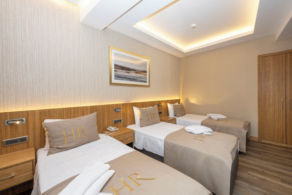 Hotel Ravi 15