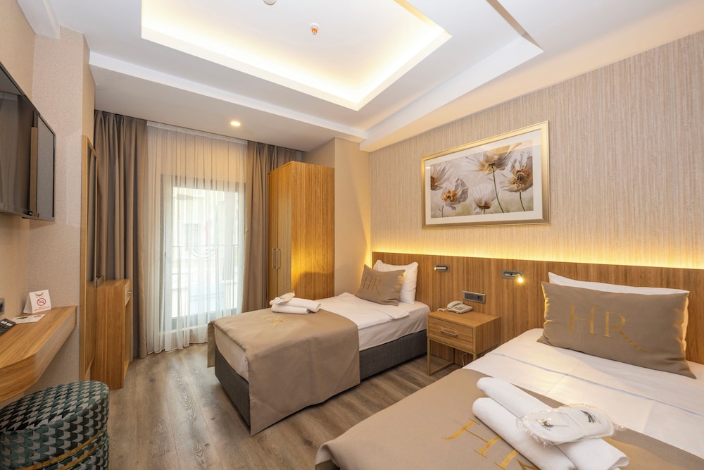 Hotel Ravi 11