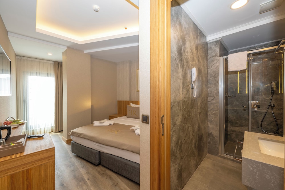 Hotel Ravi 8