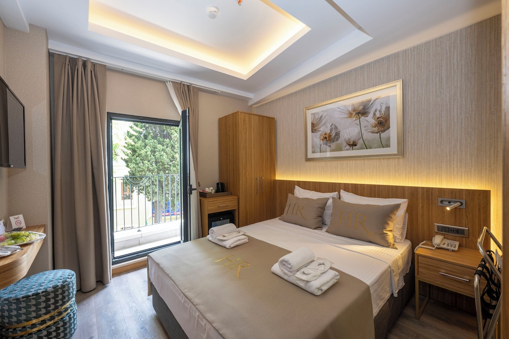 Hotel Ravi 7