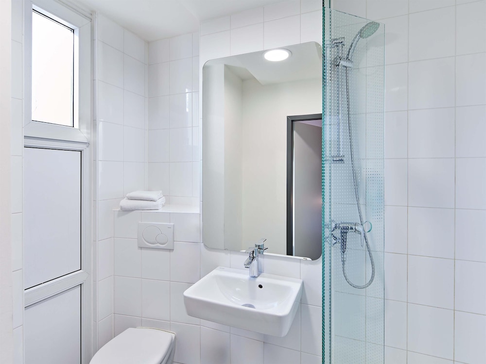 B&B HOTEL Bonn-City 14