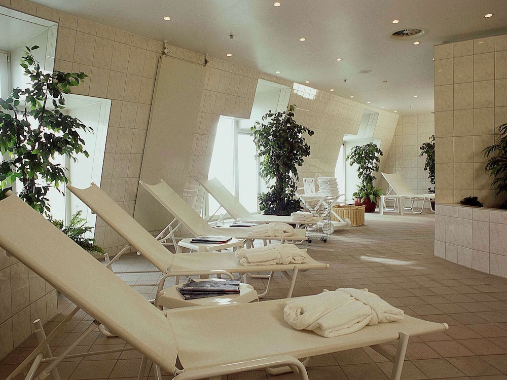 Mercure Berlin Tempelhof Airport 11
