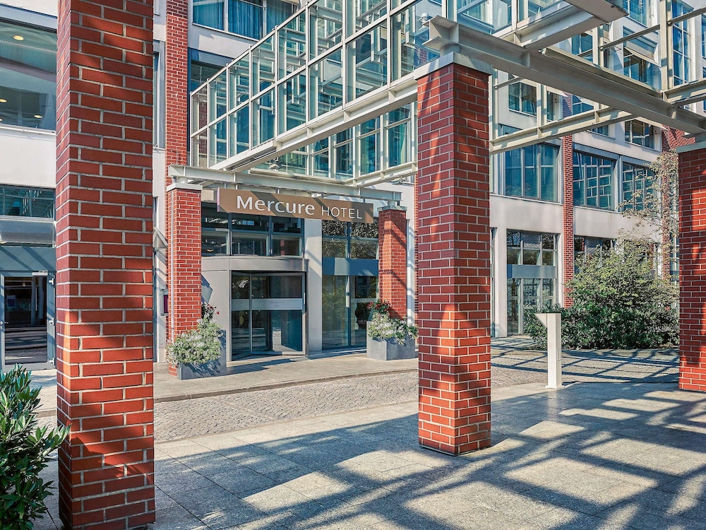 Mercure Berlin Tempelhof Airport 1
