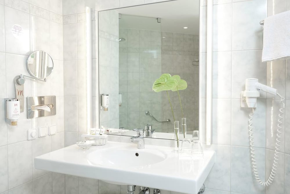 Mercure Berlin Tempelhof Airport 8
