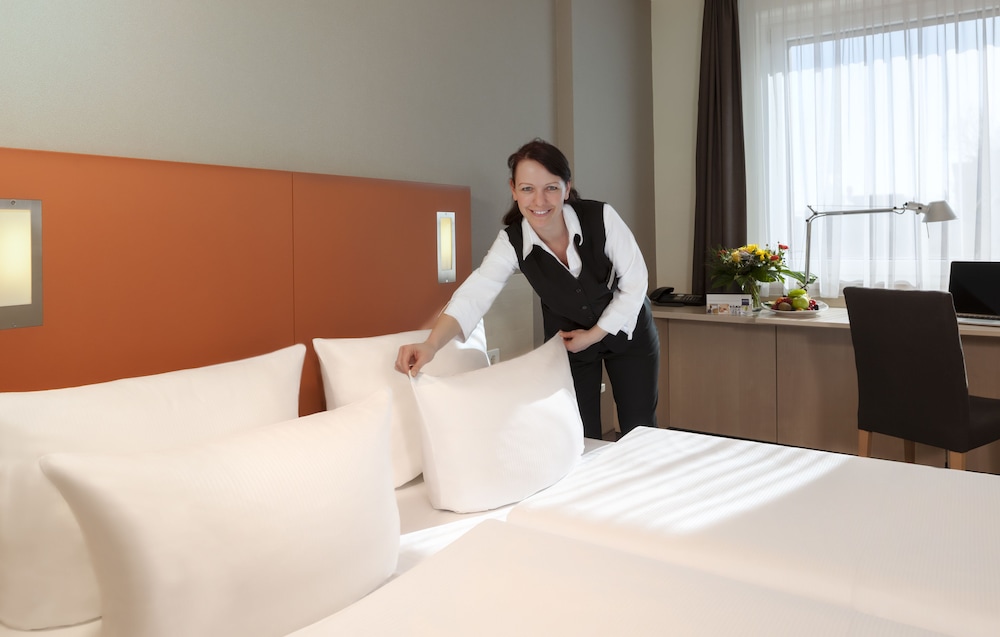 Hotel Essential by Dorint Berlin-Adlershof 5