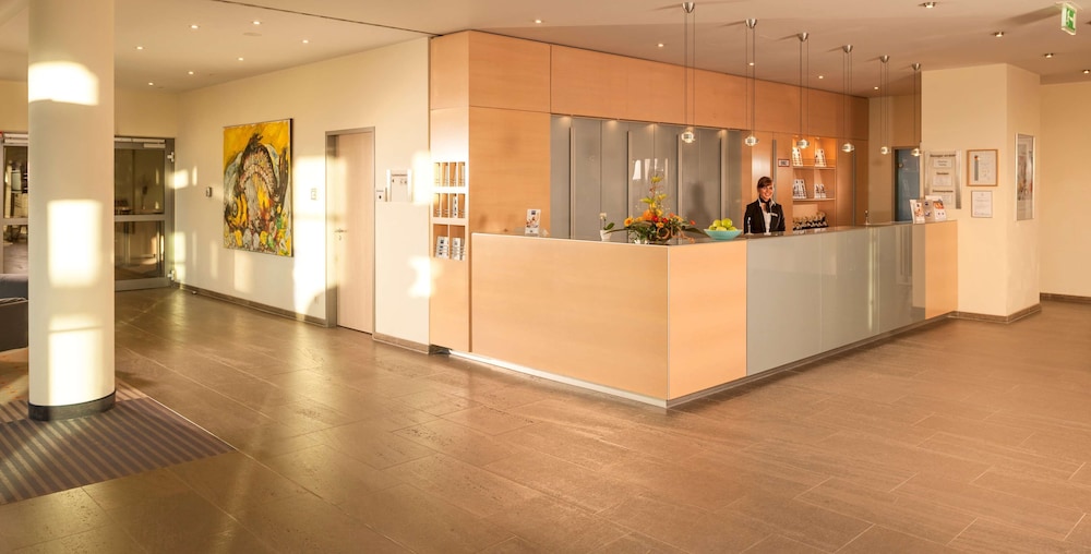 Hotel Essential by Dorint Berlin-Adlershof 2