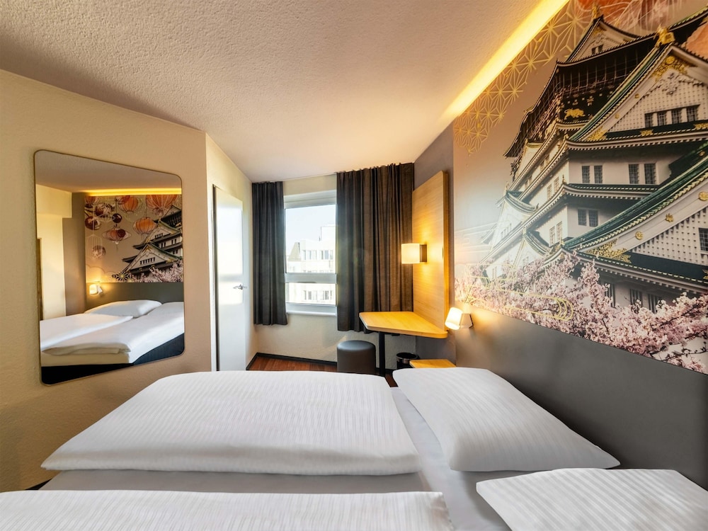 B&B HOTEL Düsseldorf-Hbf 10