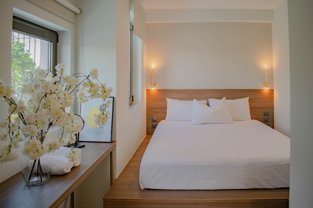 Filopappou Hill Suites by Athens Stay 12