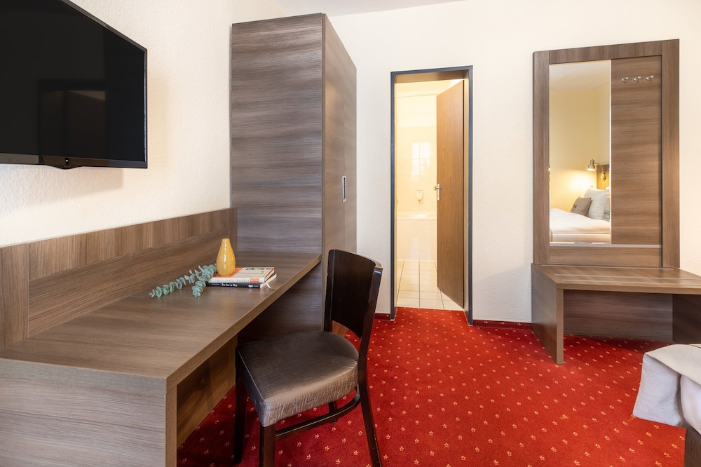 NOVUM Hotel Leonet 7
