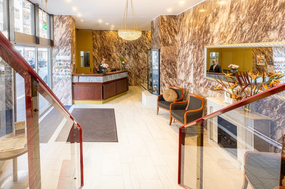 NOVUM Hotel Leonet 5