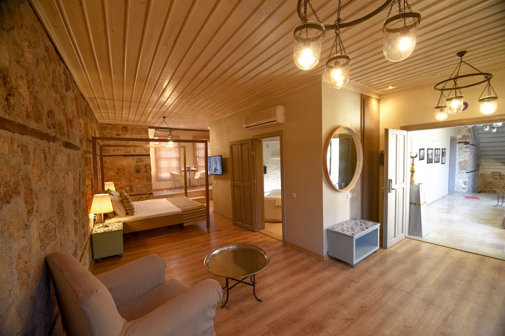 Gazetta Suites by Alp Pasa 6
