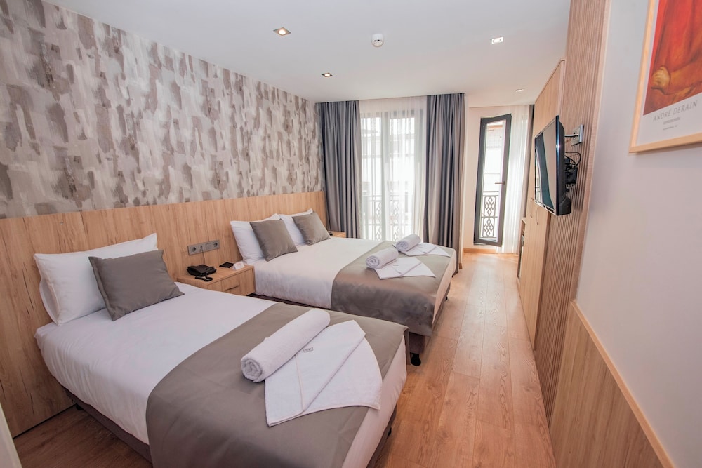 Mahya Hotel 9