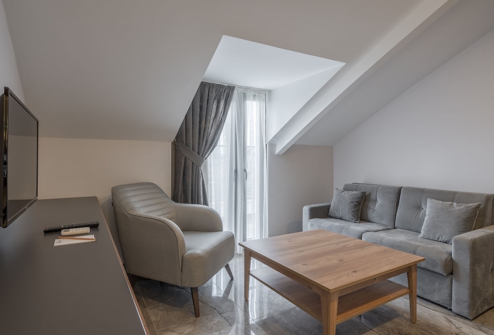 Quality Gold Suite Hotel 23