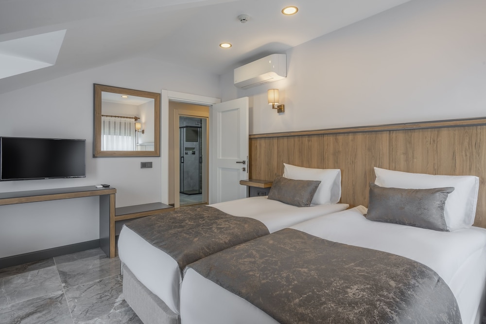 Quality Gold Suite Hotel 19