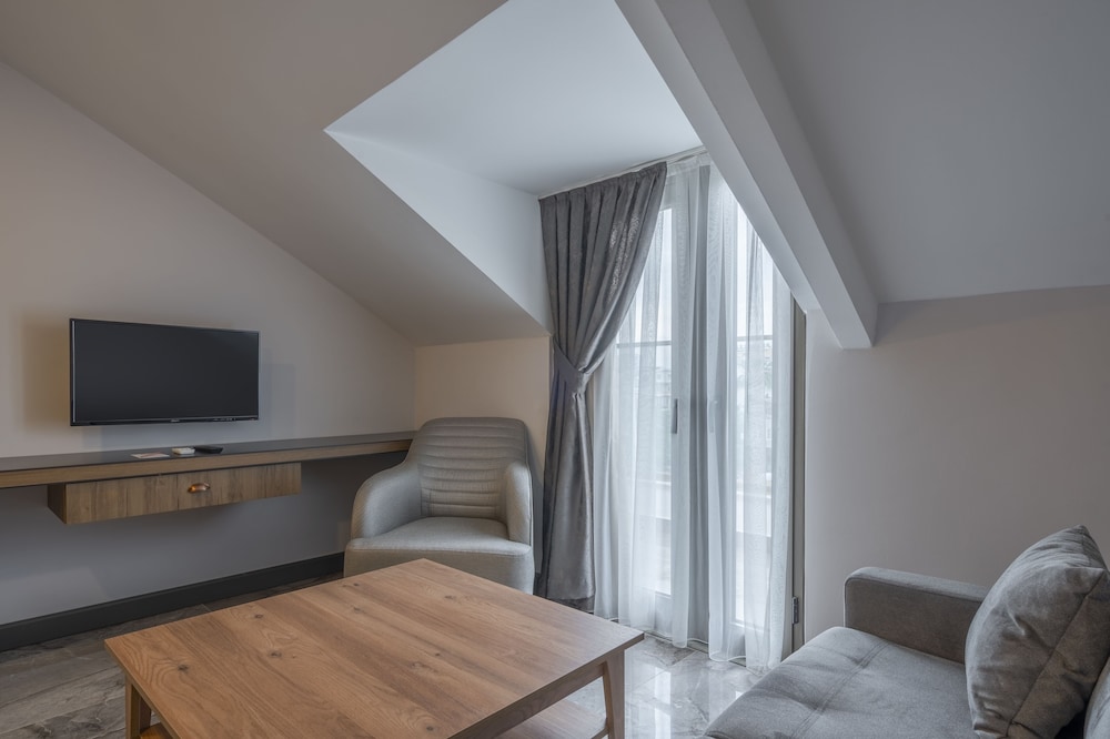 Quality Gold Suite Hotel 20