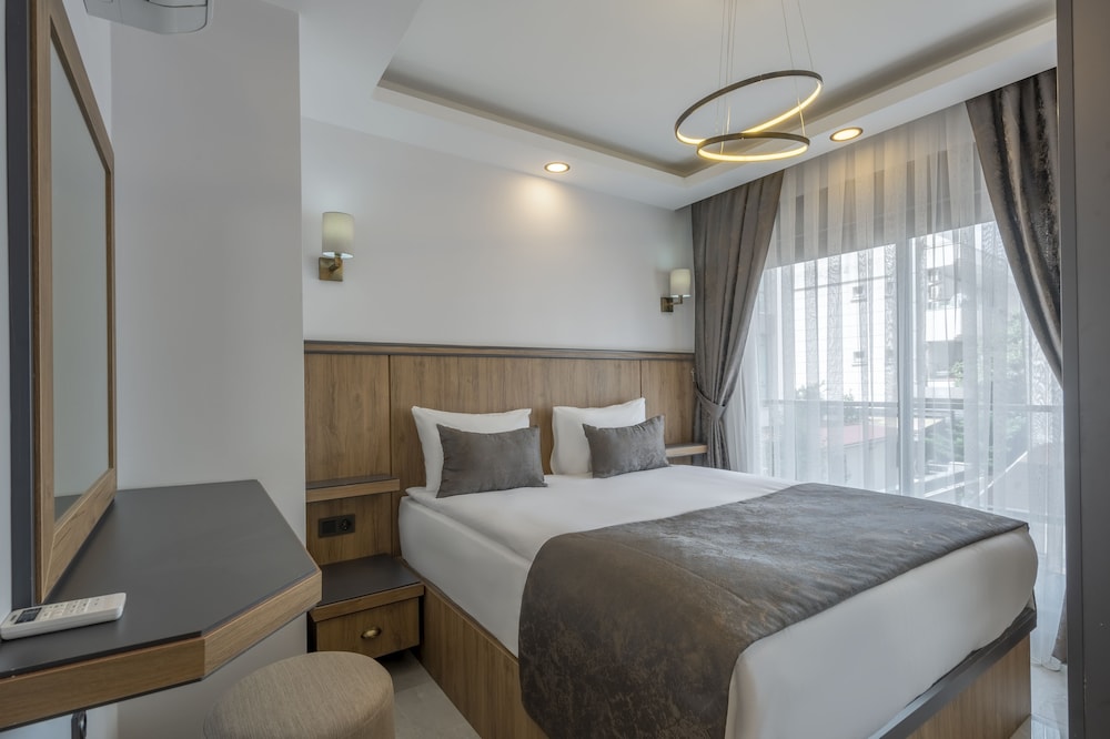 Quality Gold Suite Hotel 16