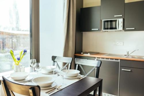 The Rix Studios & Suites 16